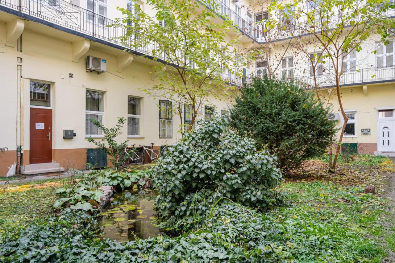 Innova Vision Apartment Budapest Eksteriør billede
